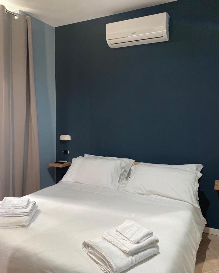 Domus Pisanelli Hotel Napoli Ngoại thất bức ảnh