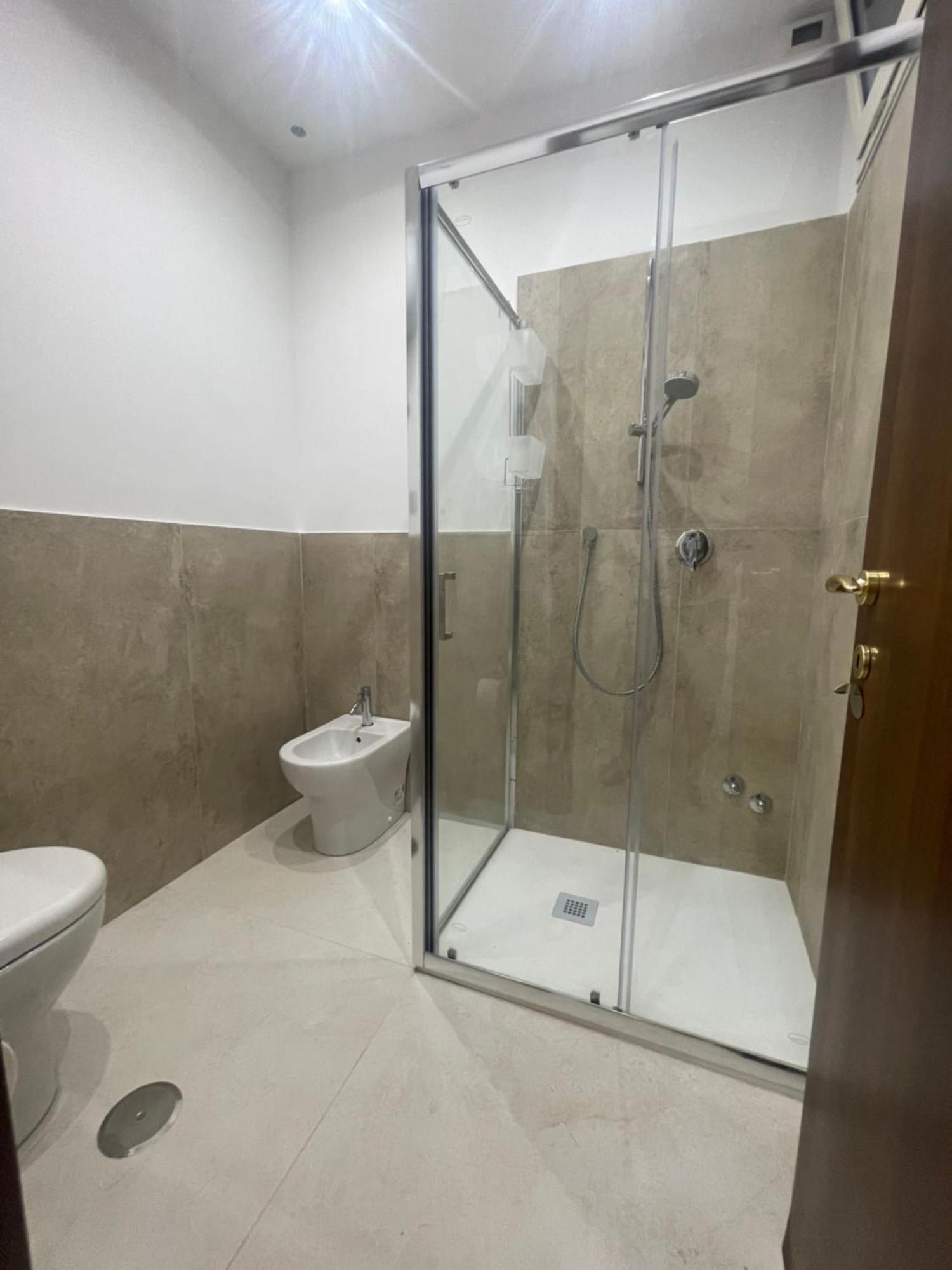 Domus Pisanelli Hotel Napoli Ngoại thất bức ảnh
