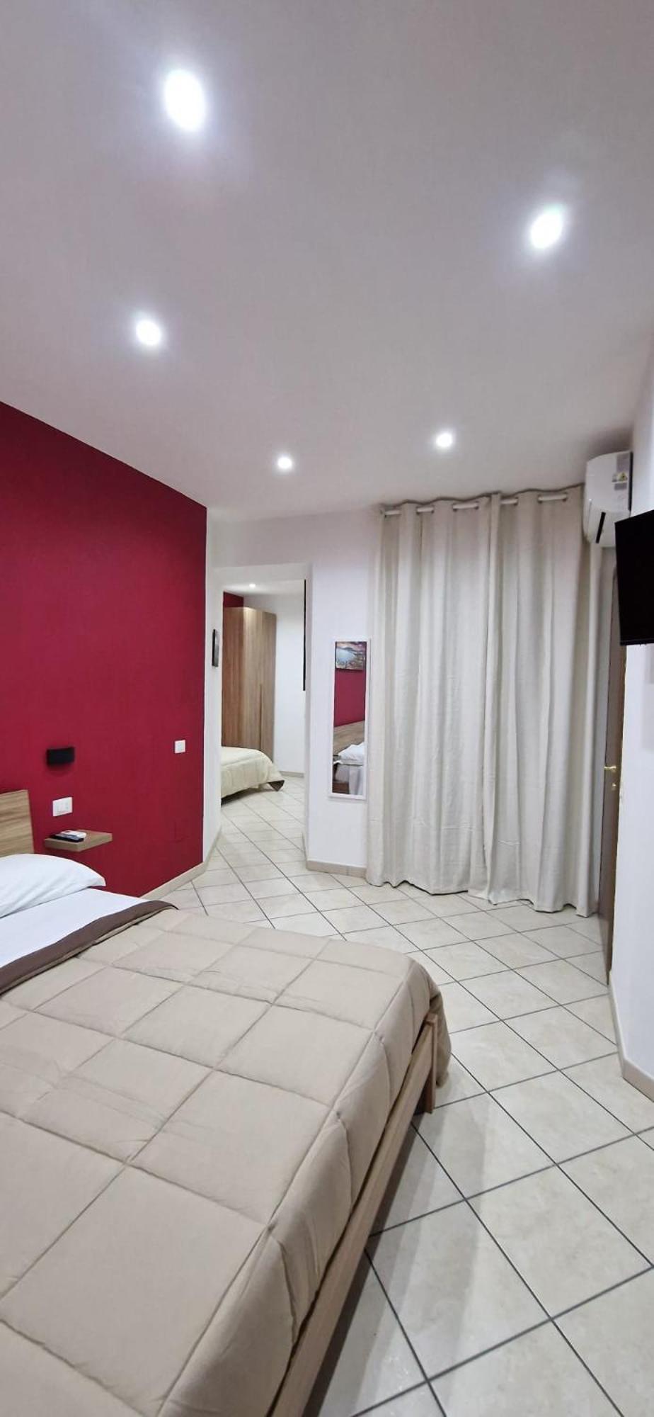 Domus Pisanelli Hotel Napoli Ngoại thất bức ảnh
