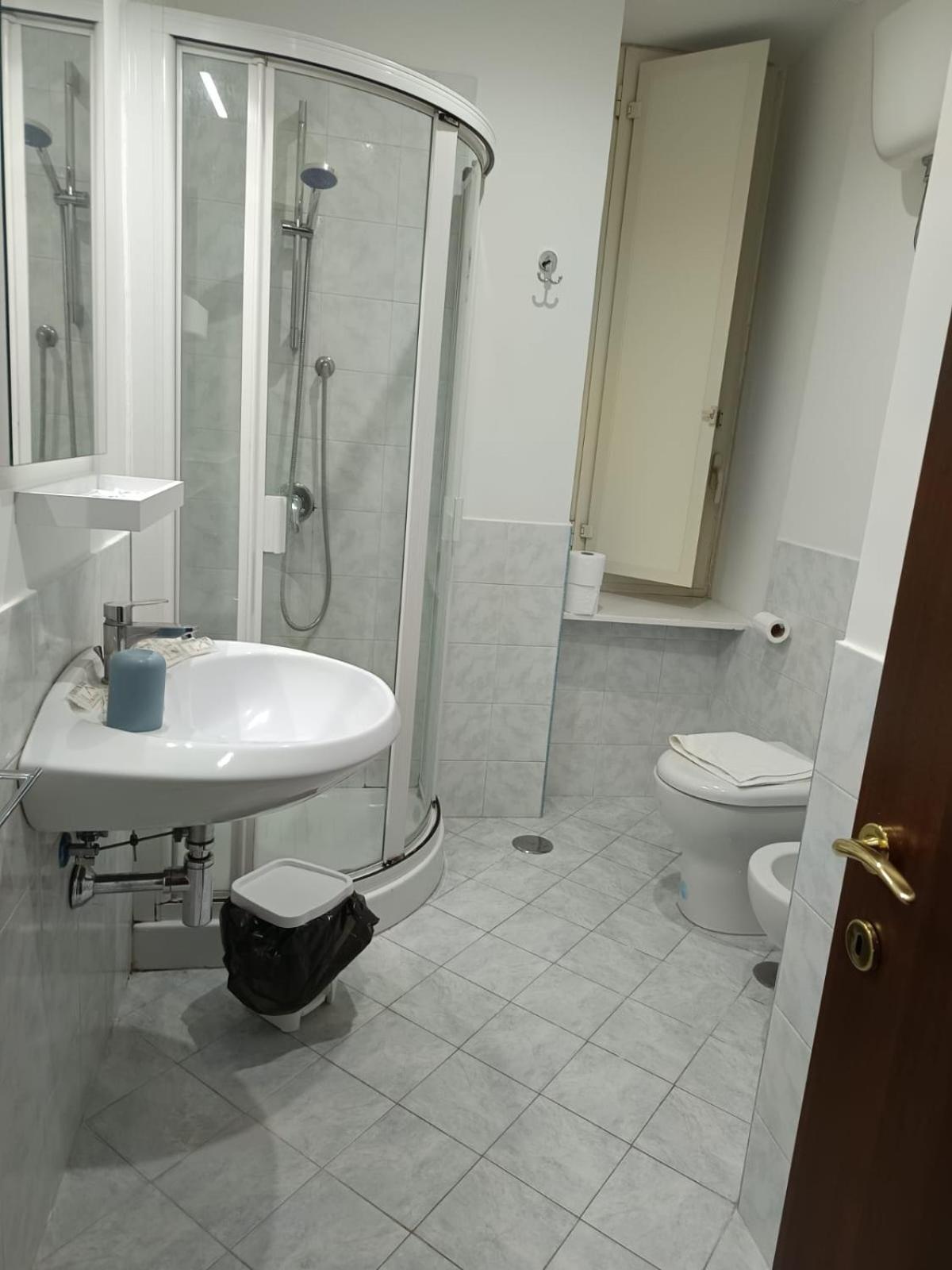 Domus Pisanelli Hotel Napoli Ngoại thất bức ảnh